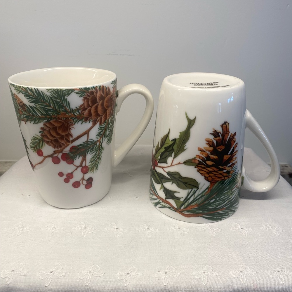 2 Williams Sonoma Woodland Berry Pinecone Mugs.
